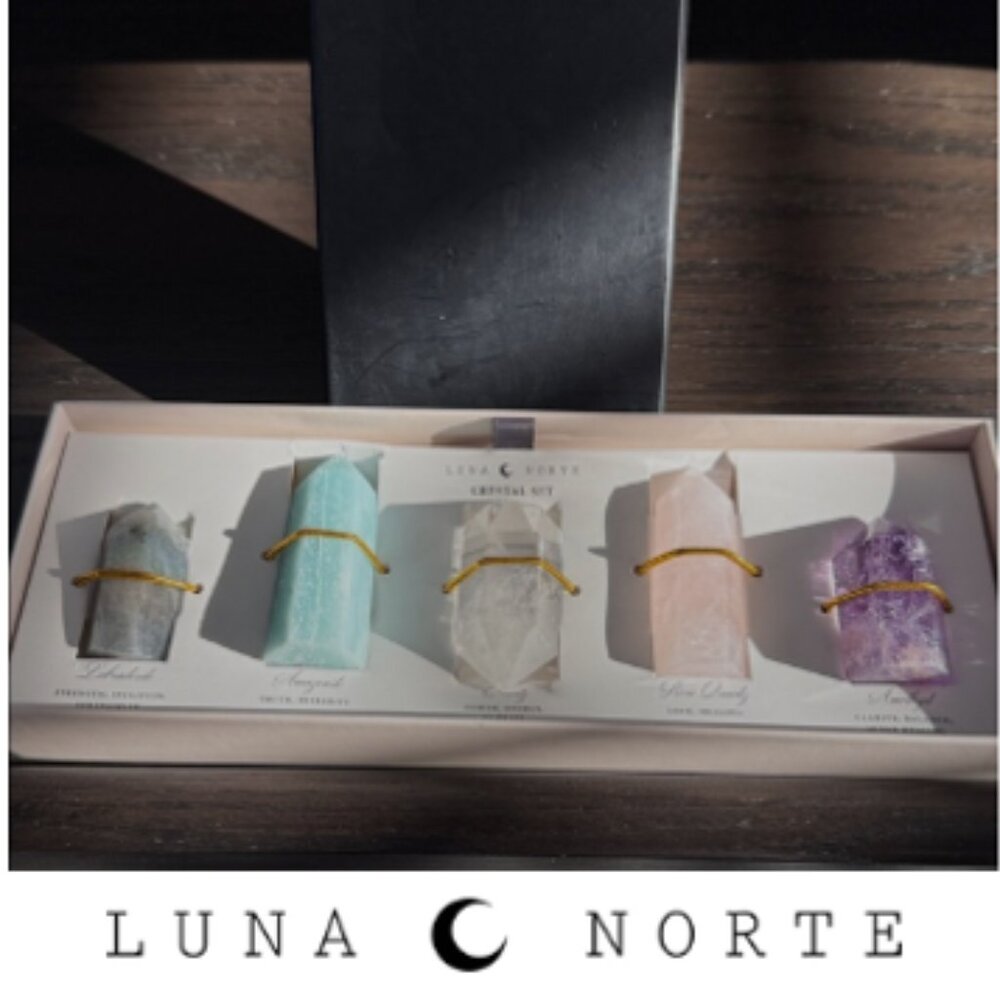 LUNA NORTE CRYSTAL SET (NWT)